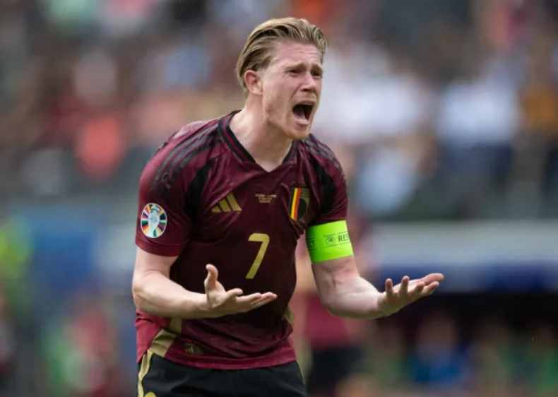 De Bruyne phớt lờ truyền thông Anh